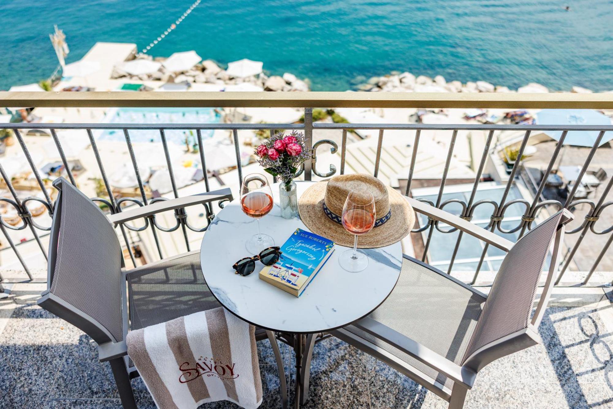 Superior Double Room Balcony Sea View