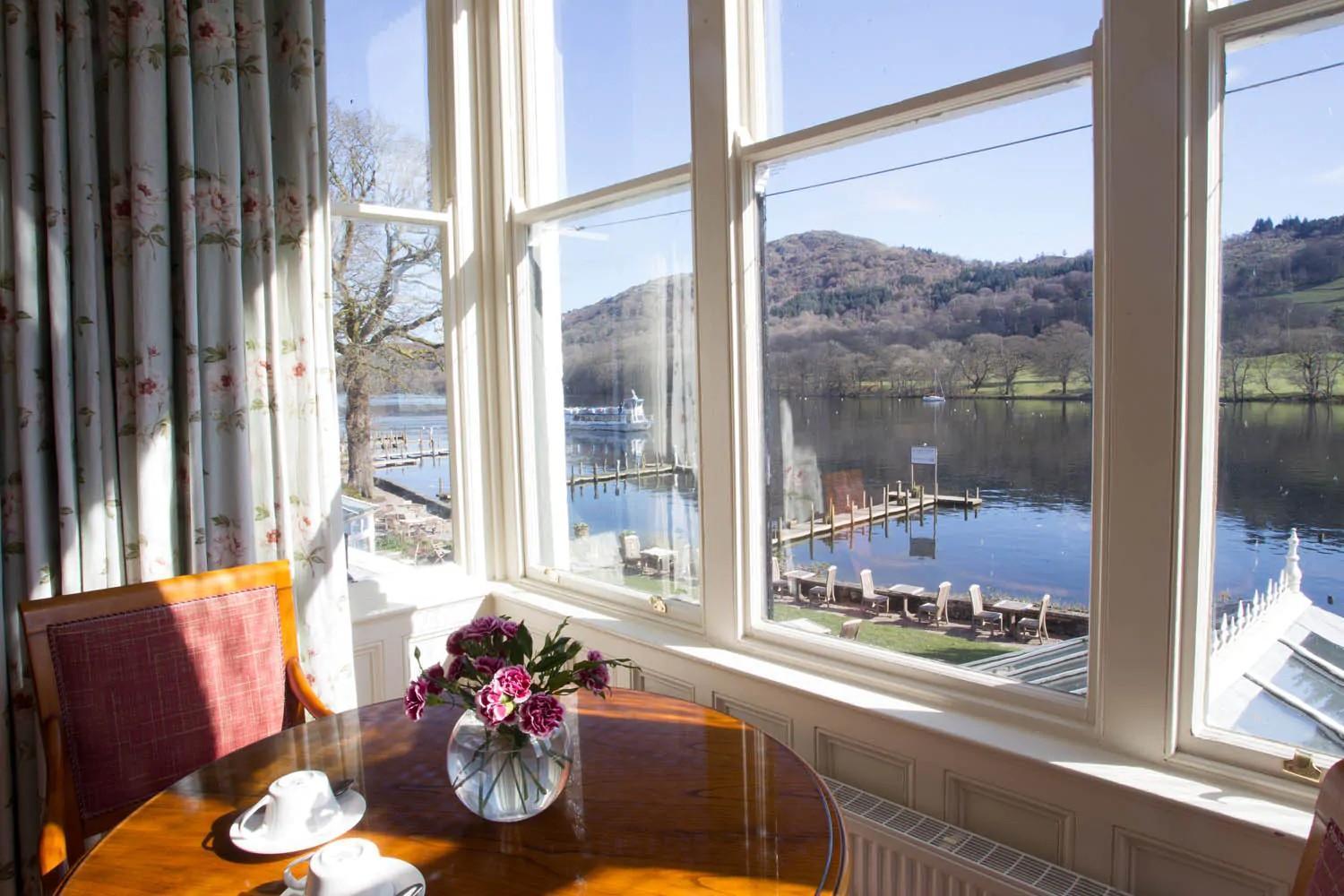 Suite with Lake View