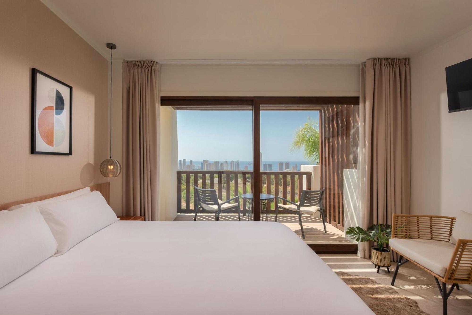 Villa Duplex 2 Chambres avec Piscine et Balcon - Vue sur Mer
