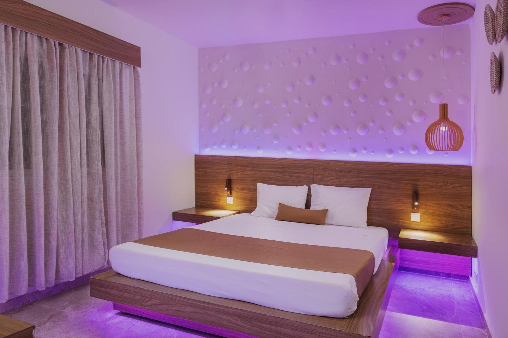 V1PP - VIP Suite mit einem Schlafzimmer und eigenem Pool