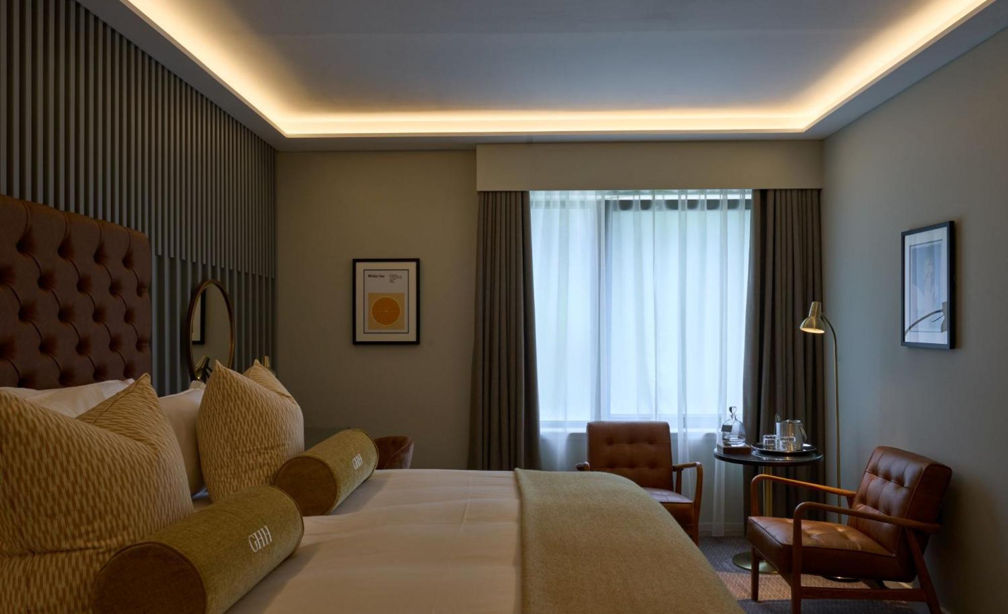 Double Room,1693286311:JPEG