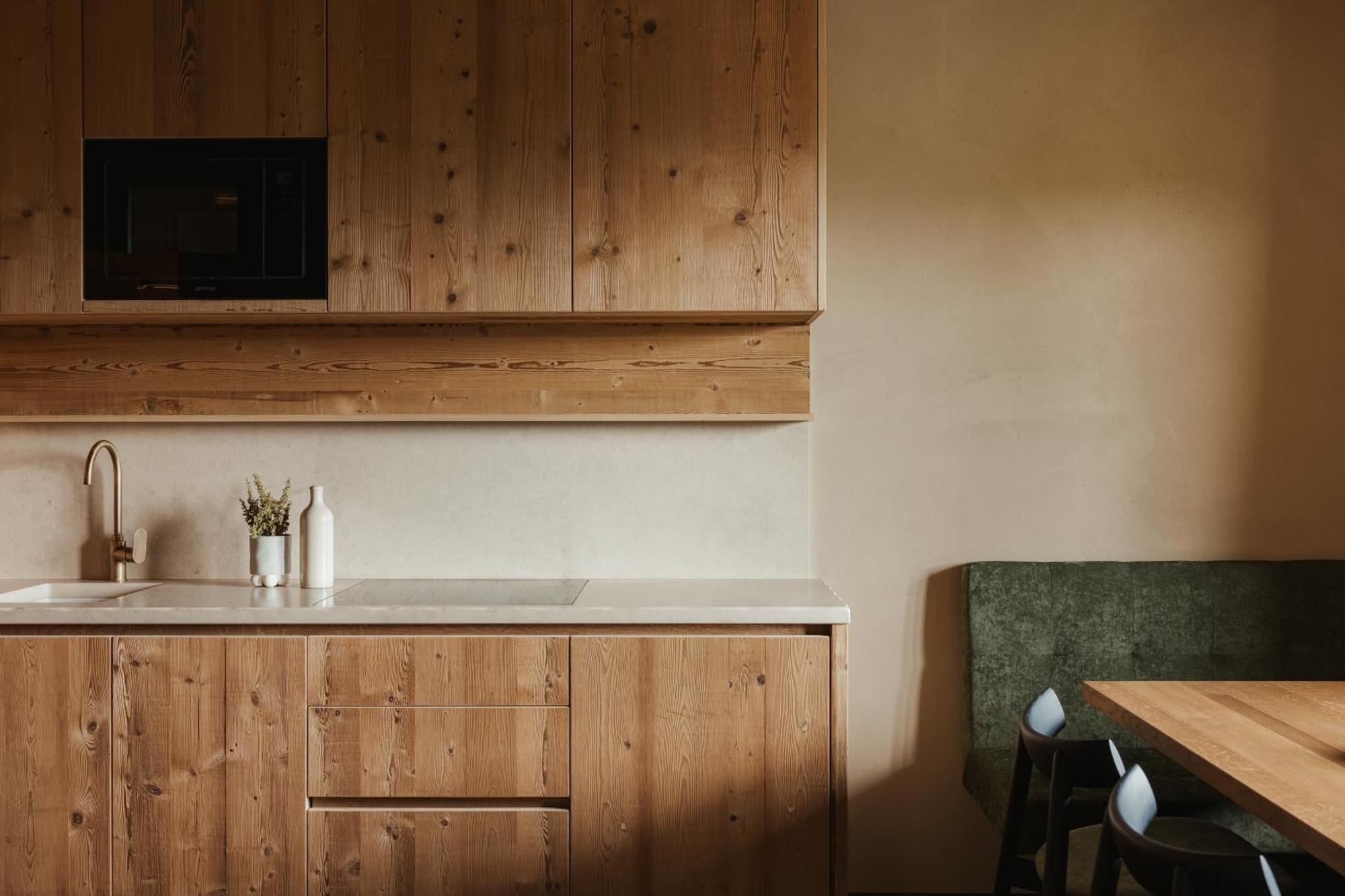 Two-Bedroom Apartment,1693288985:JPEG