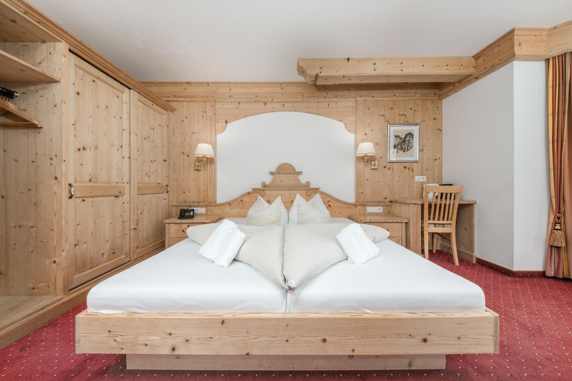 Deluxe Junior Suite