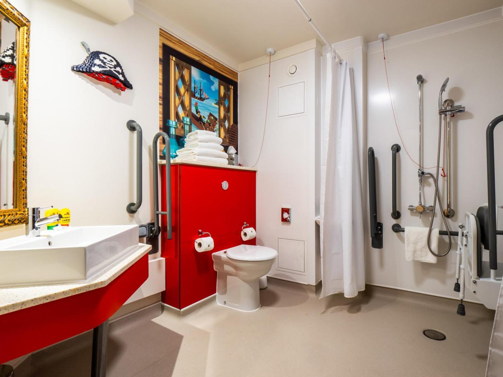 Accessible Pirate Themed Room,1697270537:JPEG