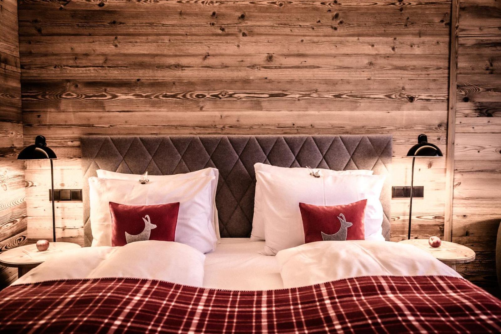 Standard Double Room,1697782608:JPEG
