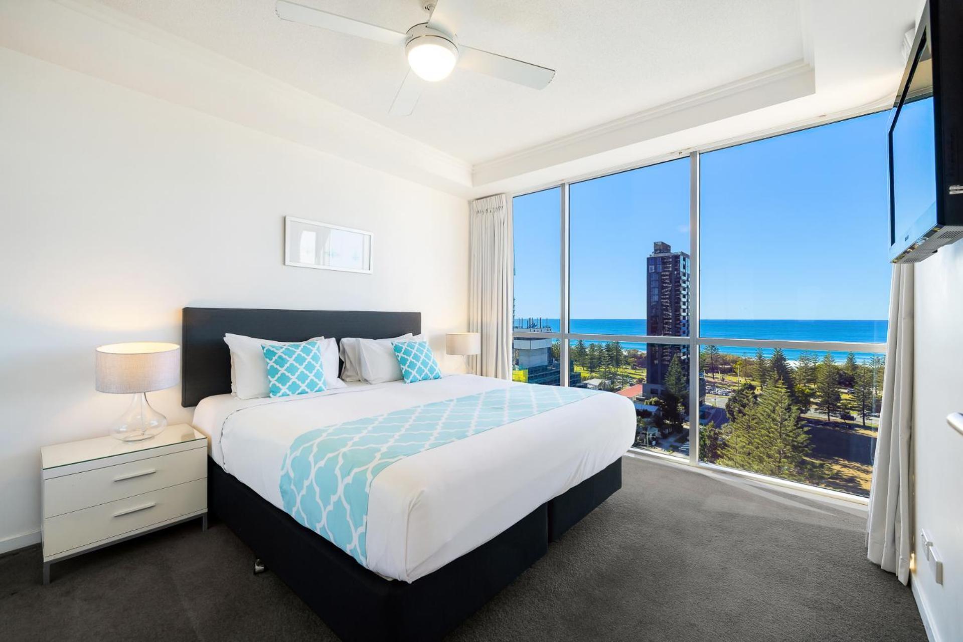 Superior One-Bedroom Apartment with Ocean View