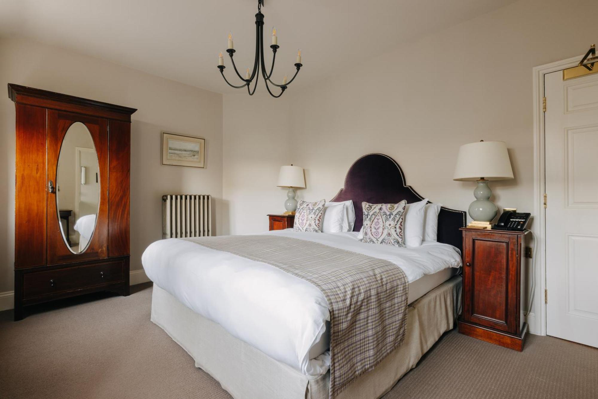 Room 15 – Dale Hole Cosy Double Room,1698524473:JPEG