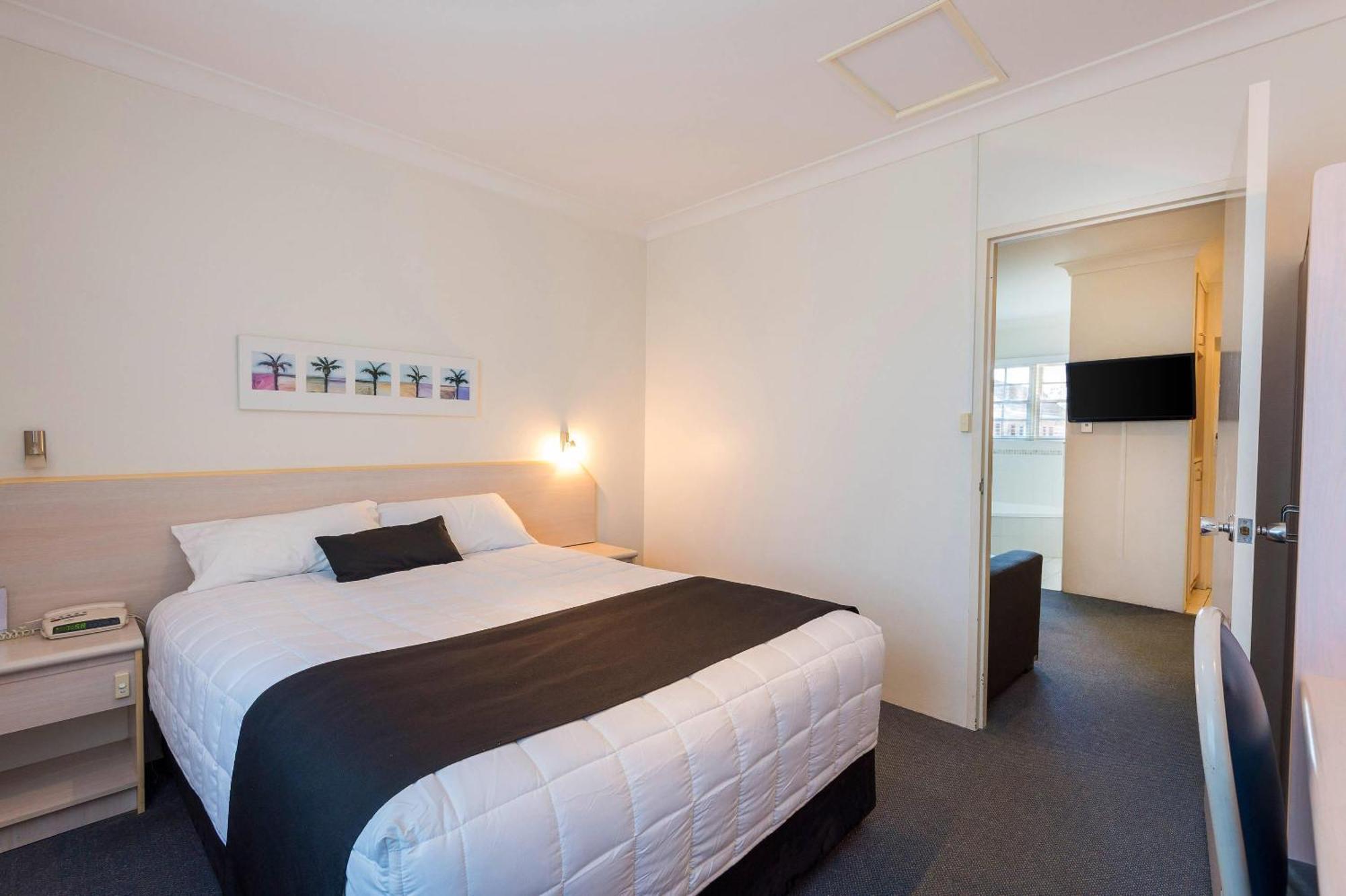 Queen Room Spa Whirlpool Non Smoking