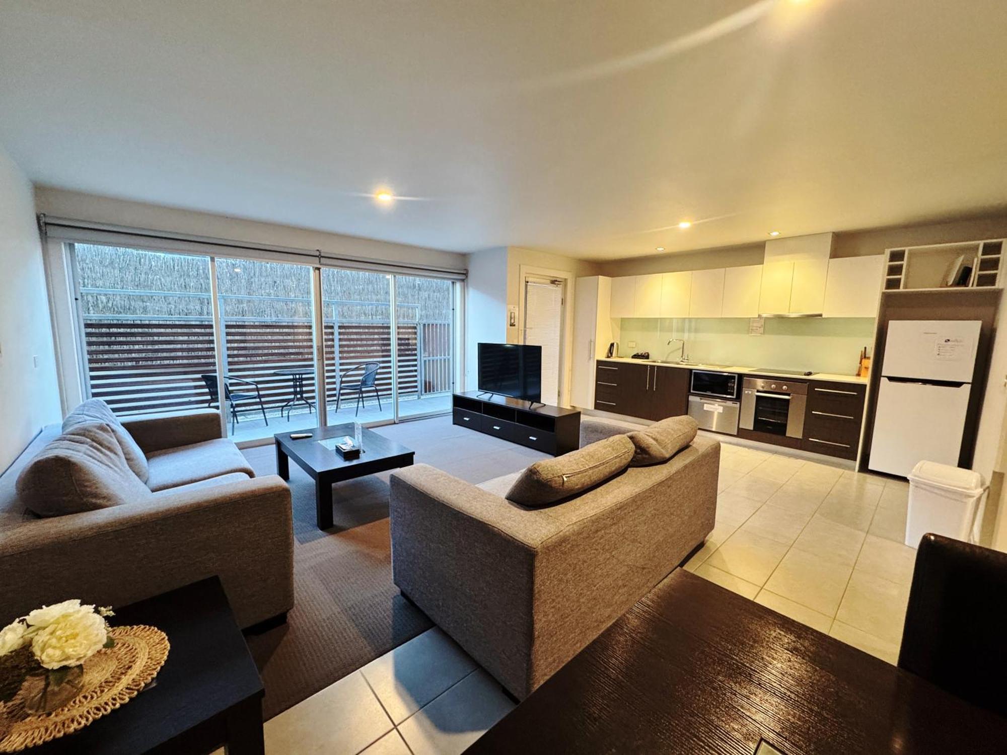 One-Bedroom Deluxe Apartment