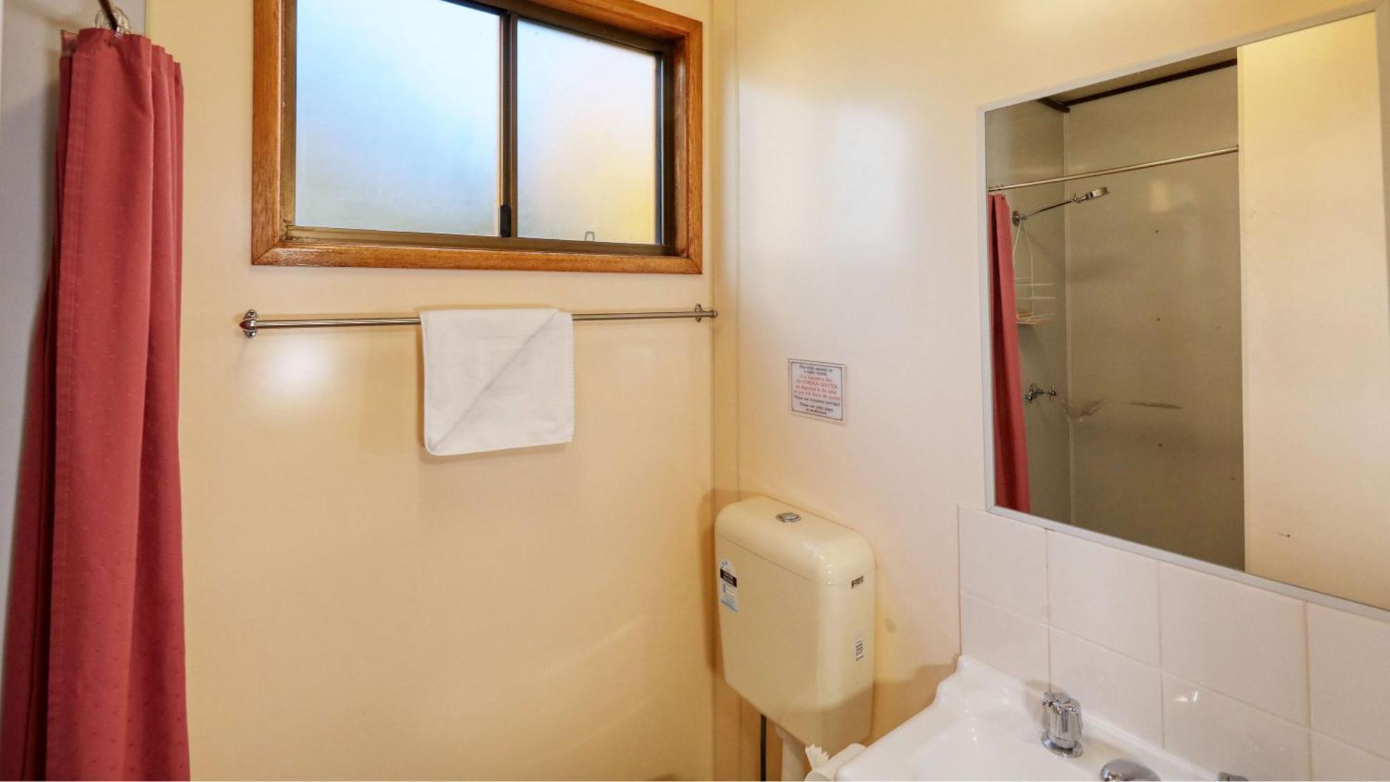 One-Bedroom Chalet B