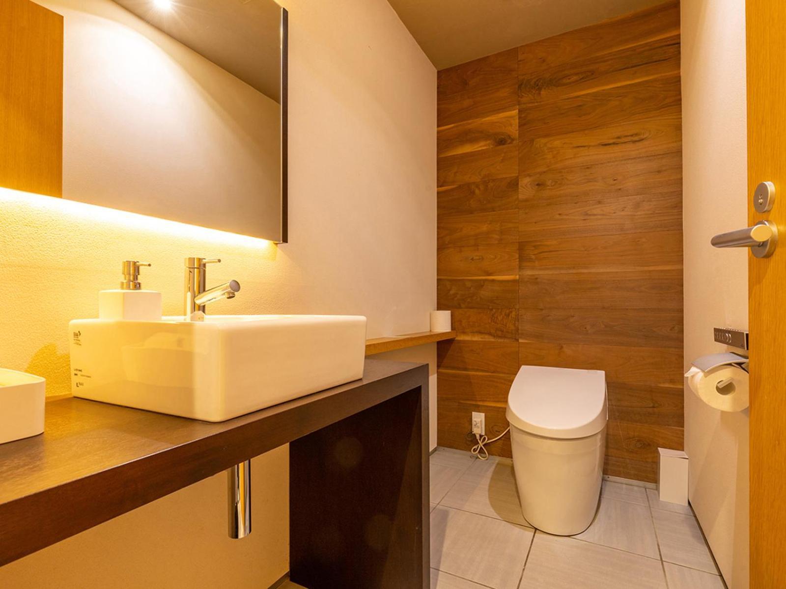 [Main Building] Japanese-Modern Twin Room with Hot Spring Bath - Adults Only
