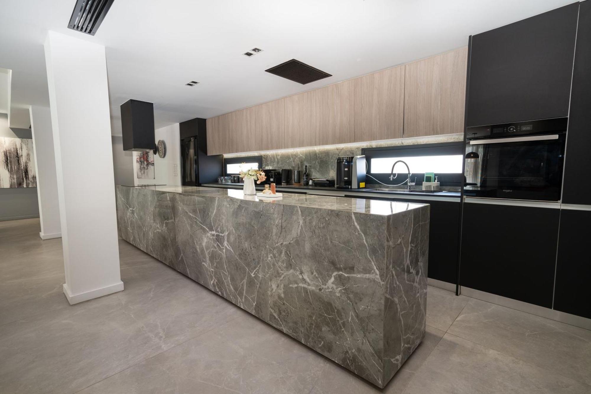 Apartamento Premium de 3 dormitorios con balcón