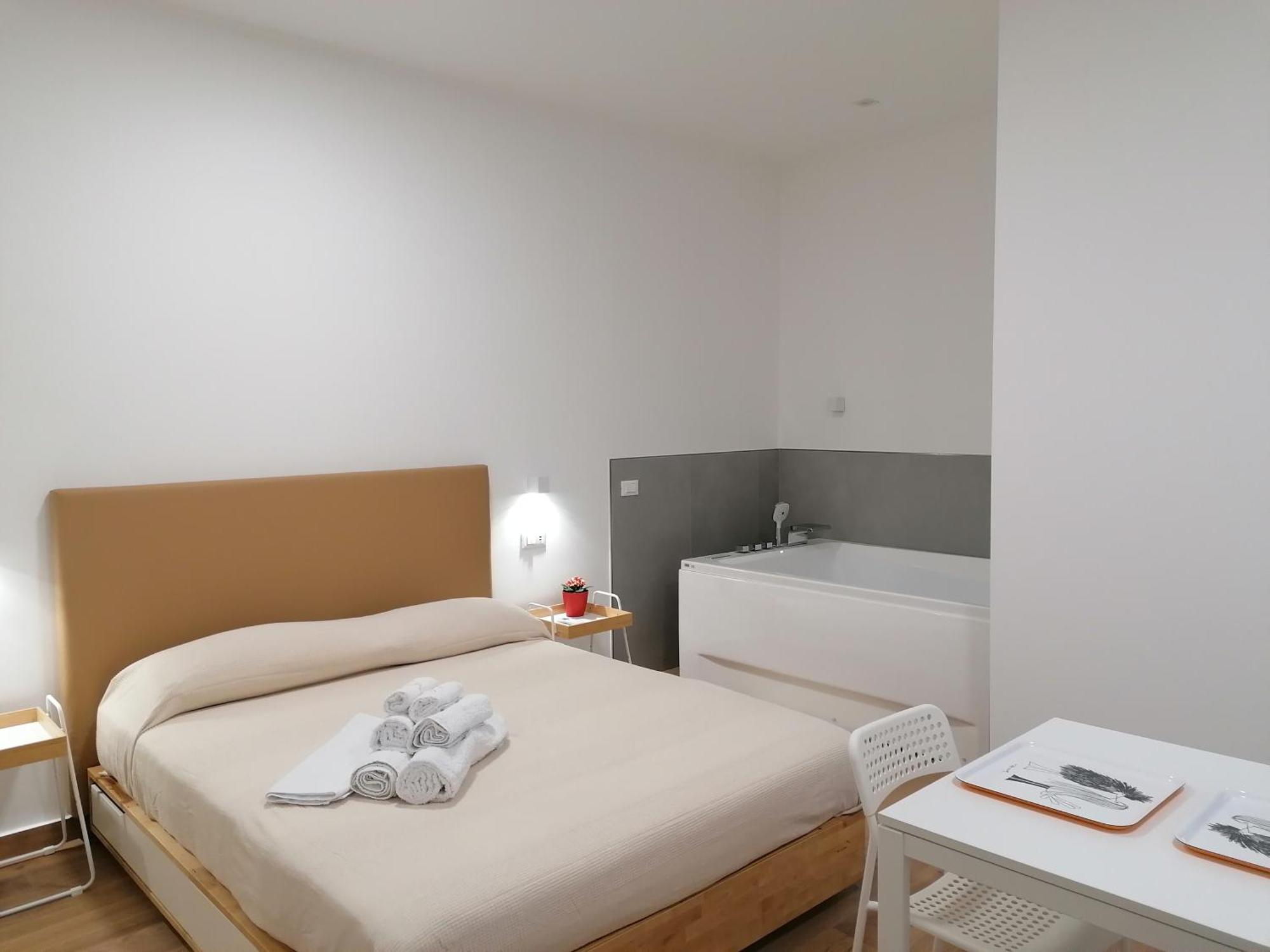 Double Room Spa Bath