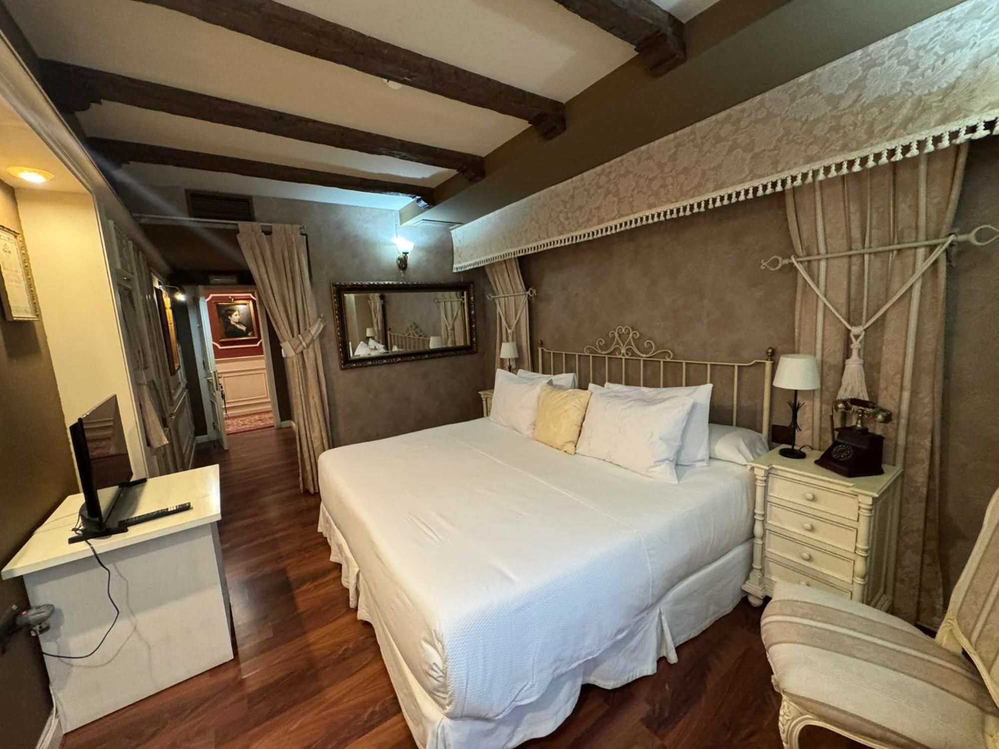 Habitación Deluxe - 1 cama grande