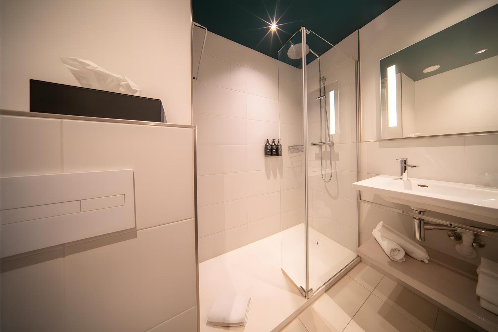 Habitación Superior con cama extragrande - Orientada a la ciudad
