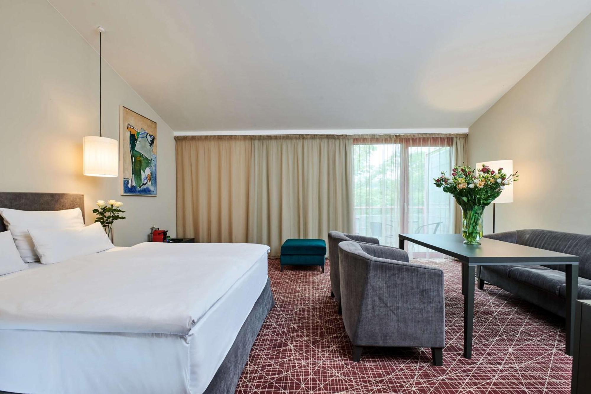 Premium Double Room,1705039850:JPEG