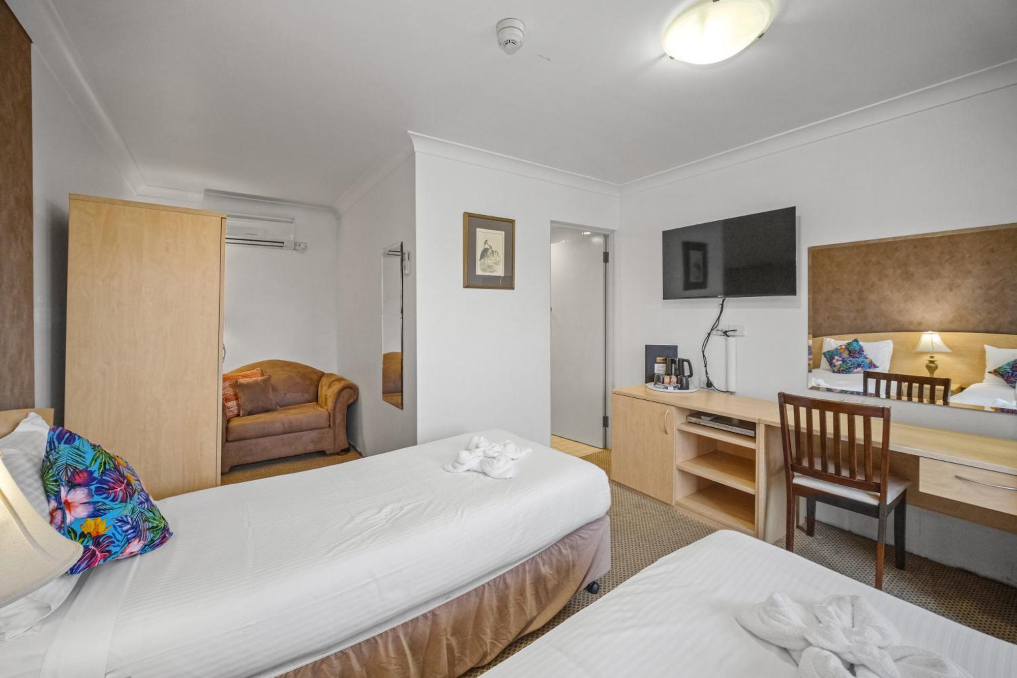 Deluxe Double or Twin Room