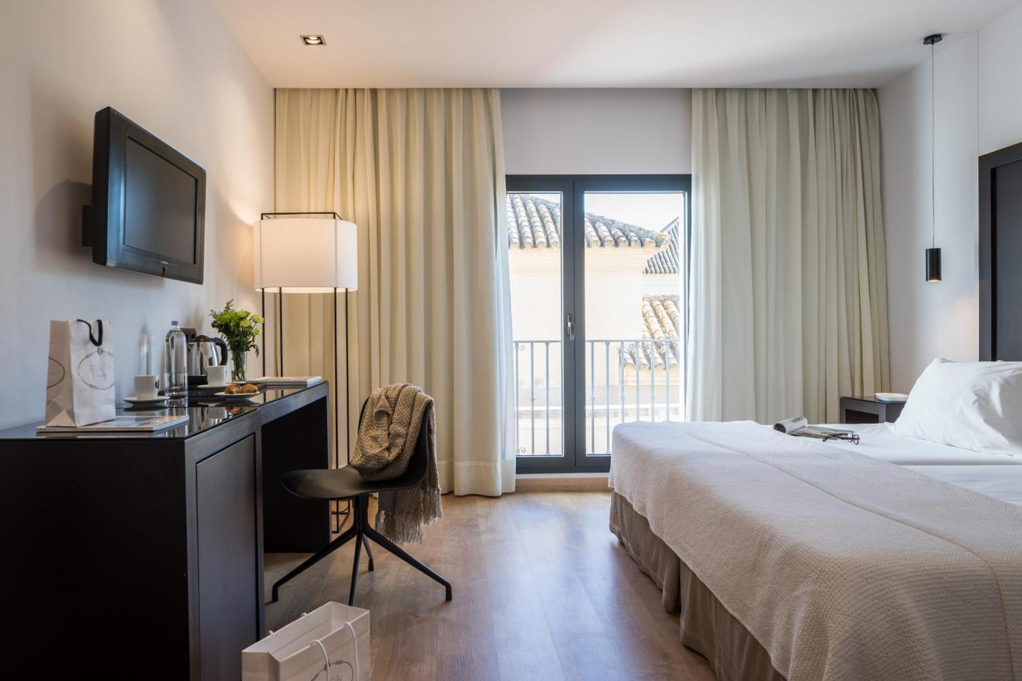 Standard Double or Twin Room