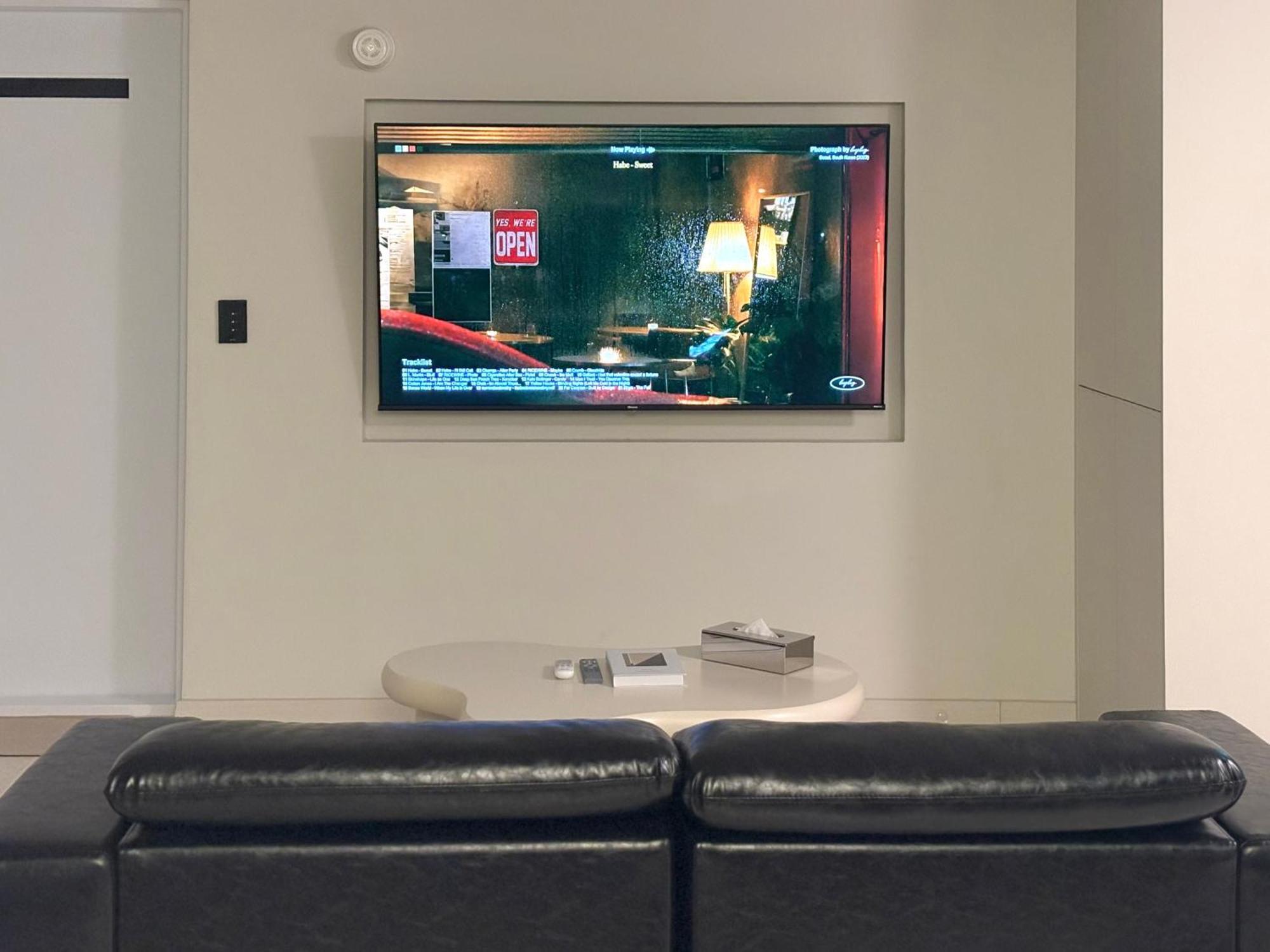 Deluxe Family Suite