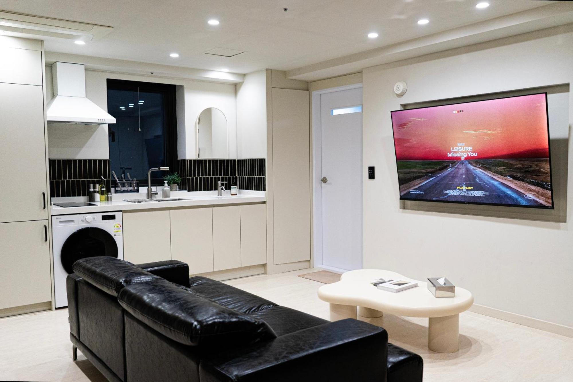 Deluxe Family Suite