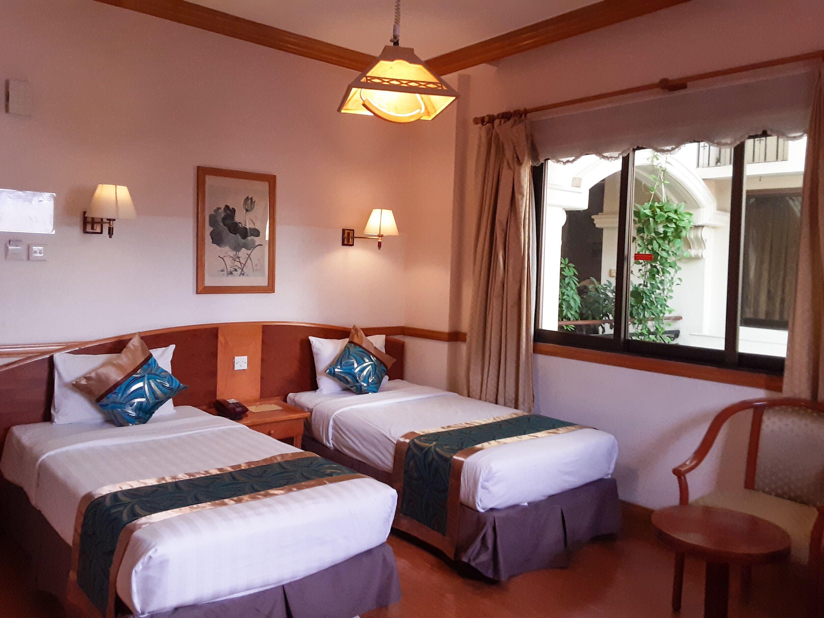 Deluxe Twin Room