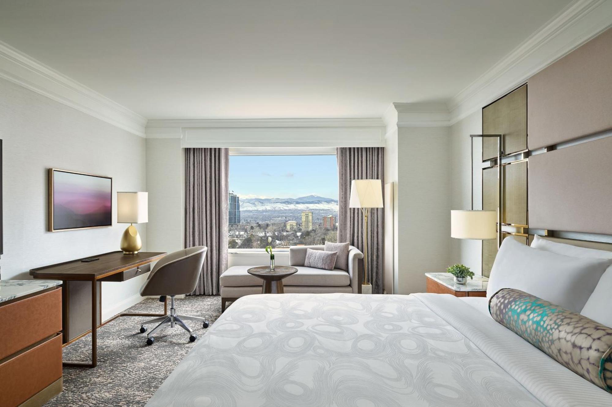 King Room Mountain View