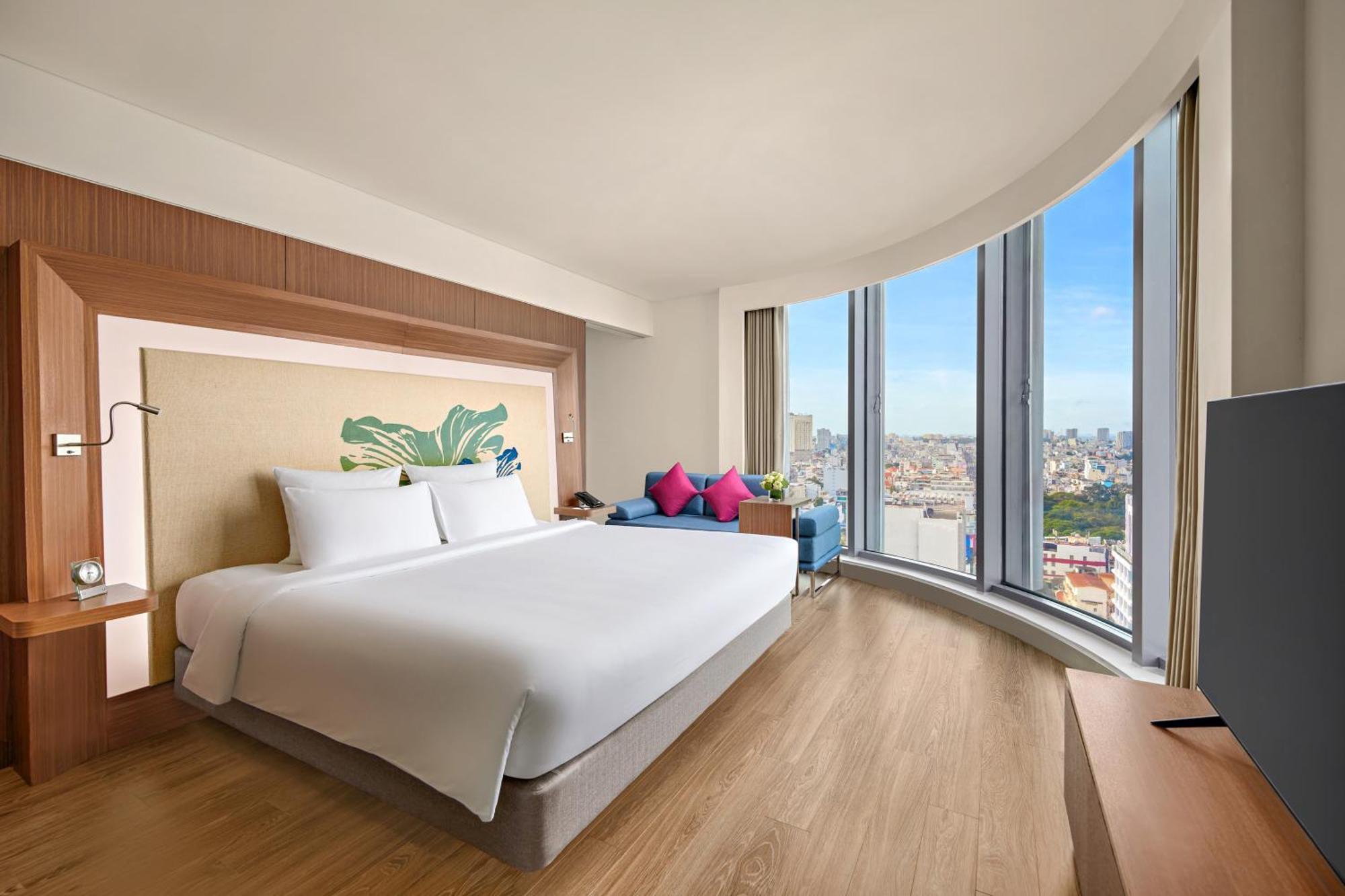 Executive Suite Premier Lounge Access