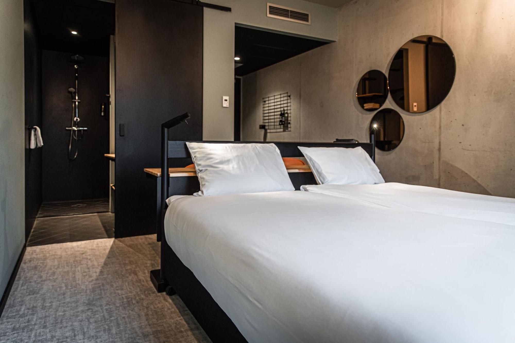 Superior Double Room,1714099851:JPEG