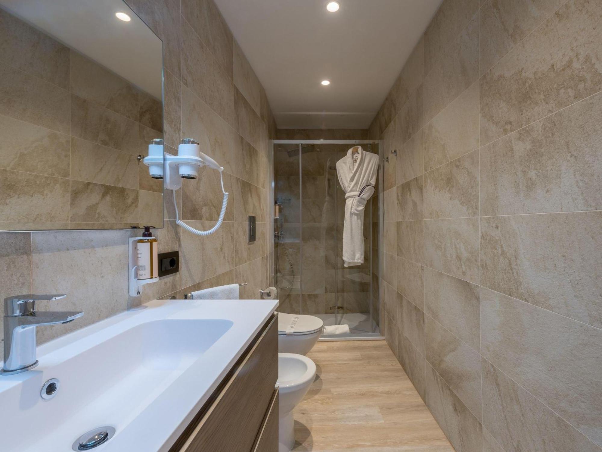 Double Room Annex 90 metres from the main building