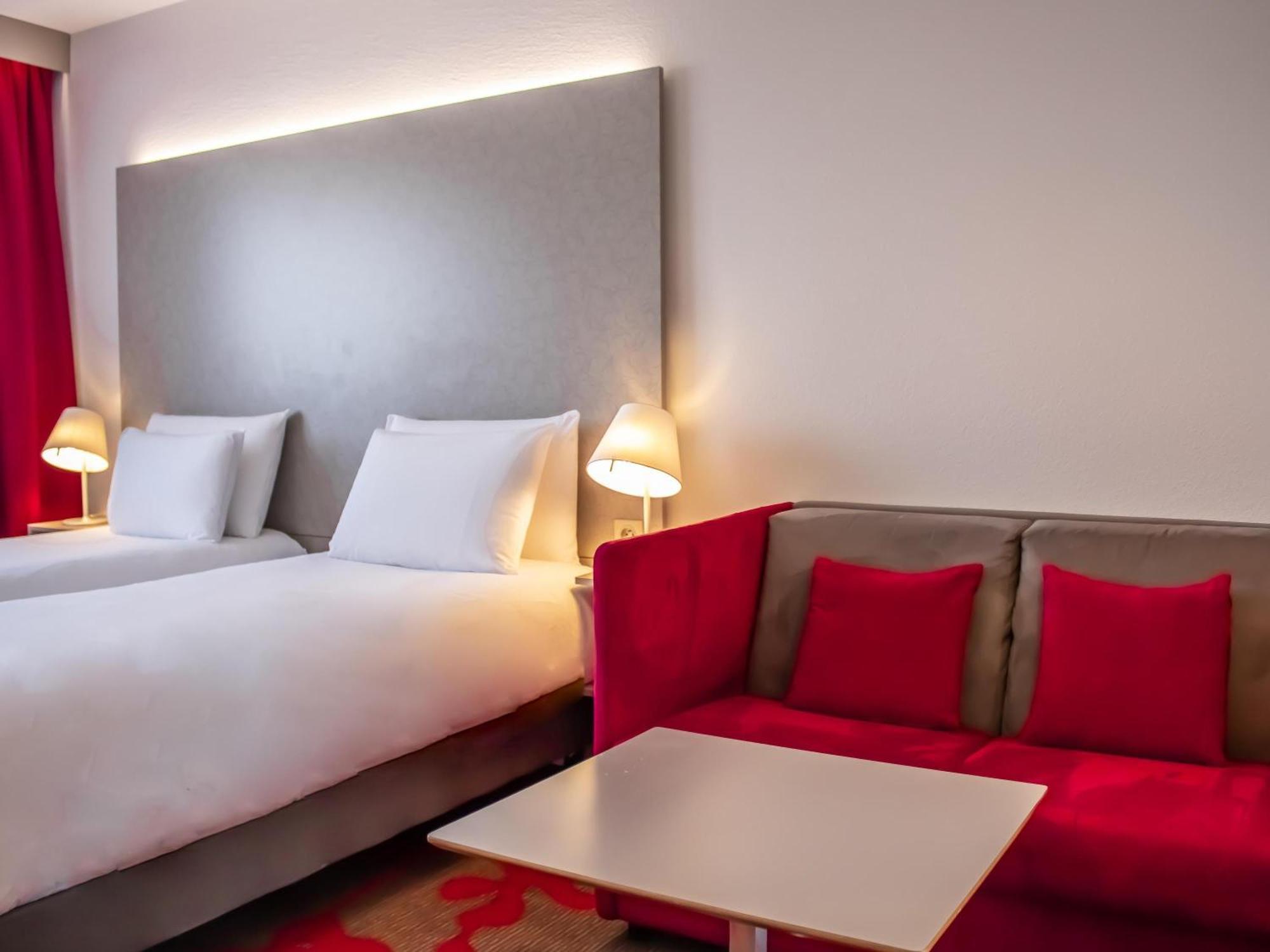 Classic Double Room with Double Bed or Twin Bed and Sofa Bed