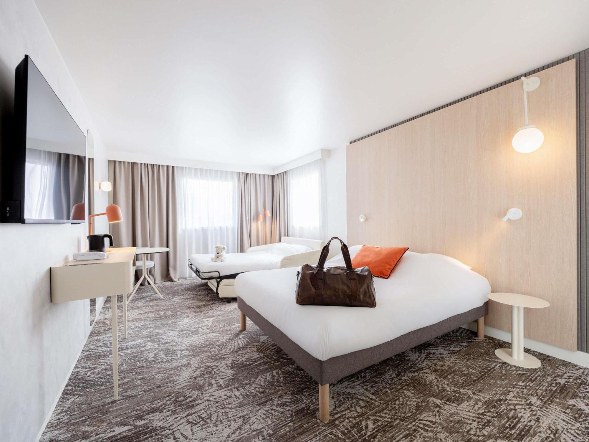 Superior Double Room Double Sofa Bed