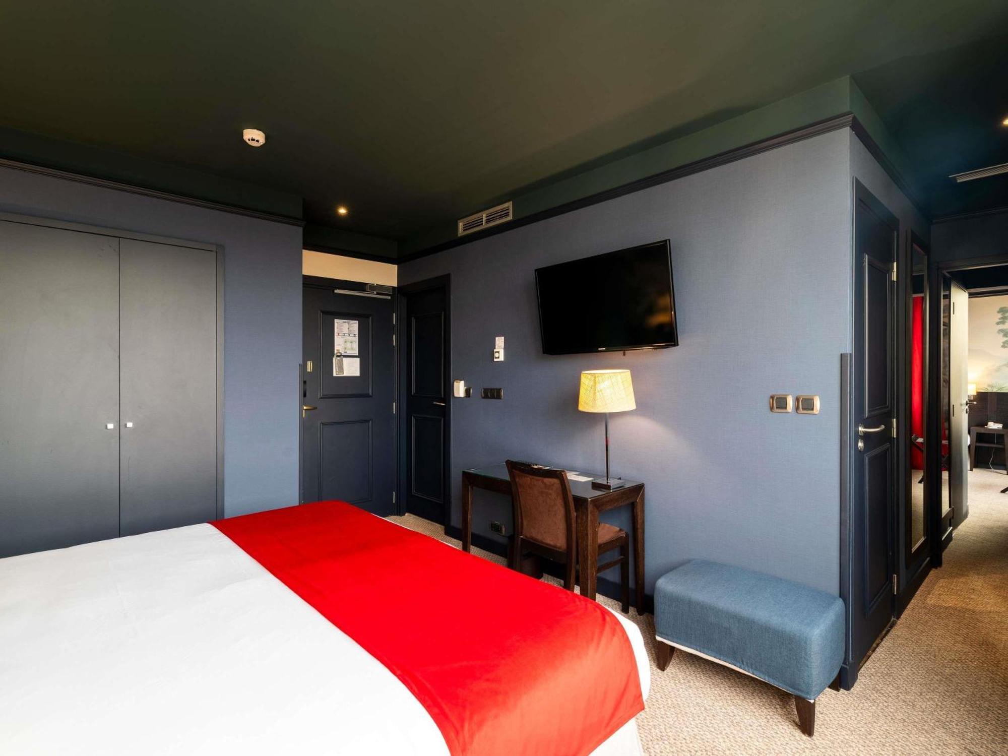 Connecting Superior Room