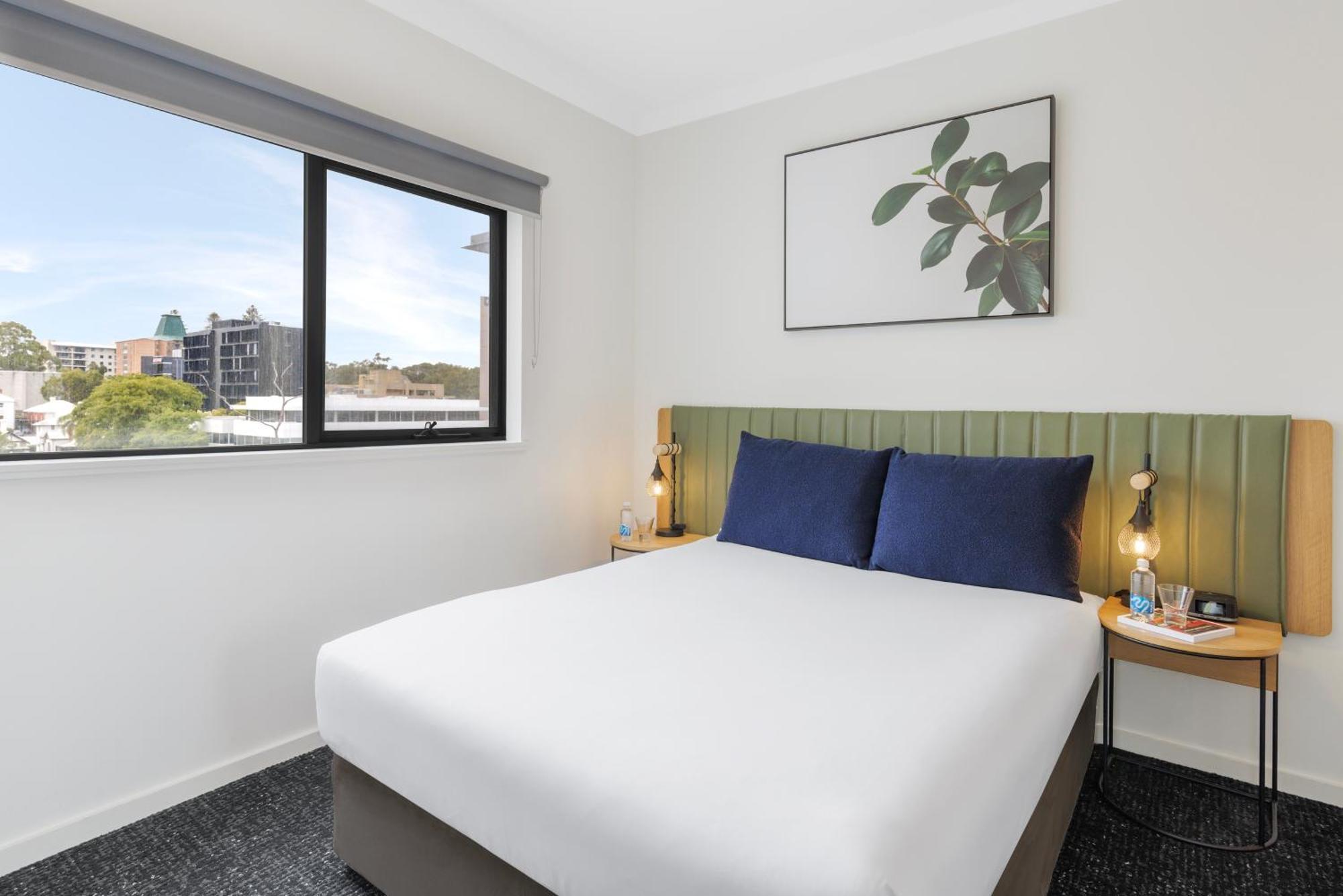 Two-Bedroom Apartment 2 Queen Beds