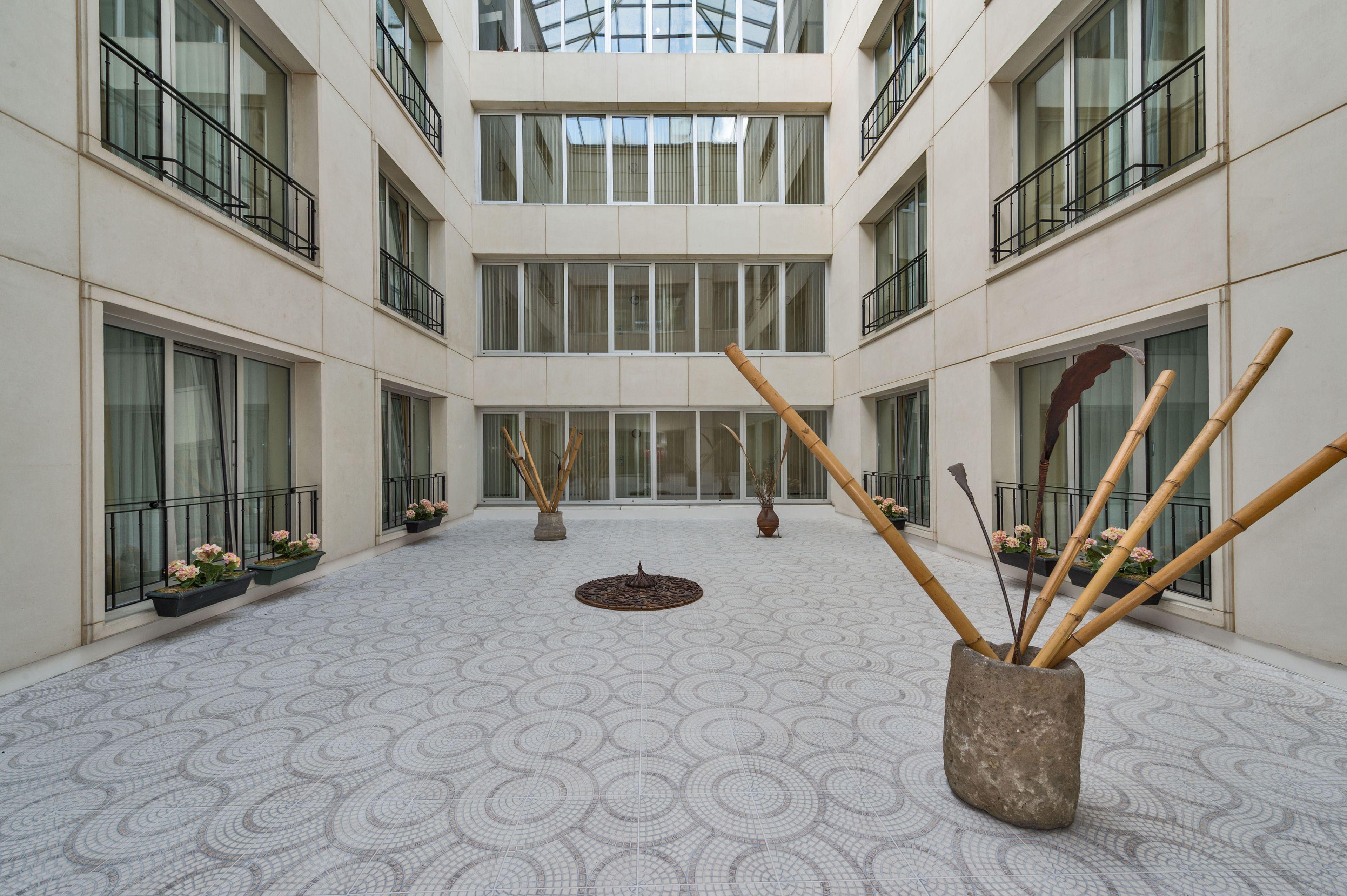 Standaard Driepersoonskamer met Uitzicht op het Atrium