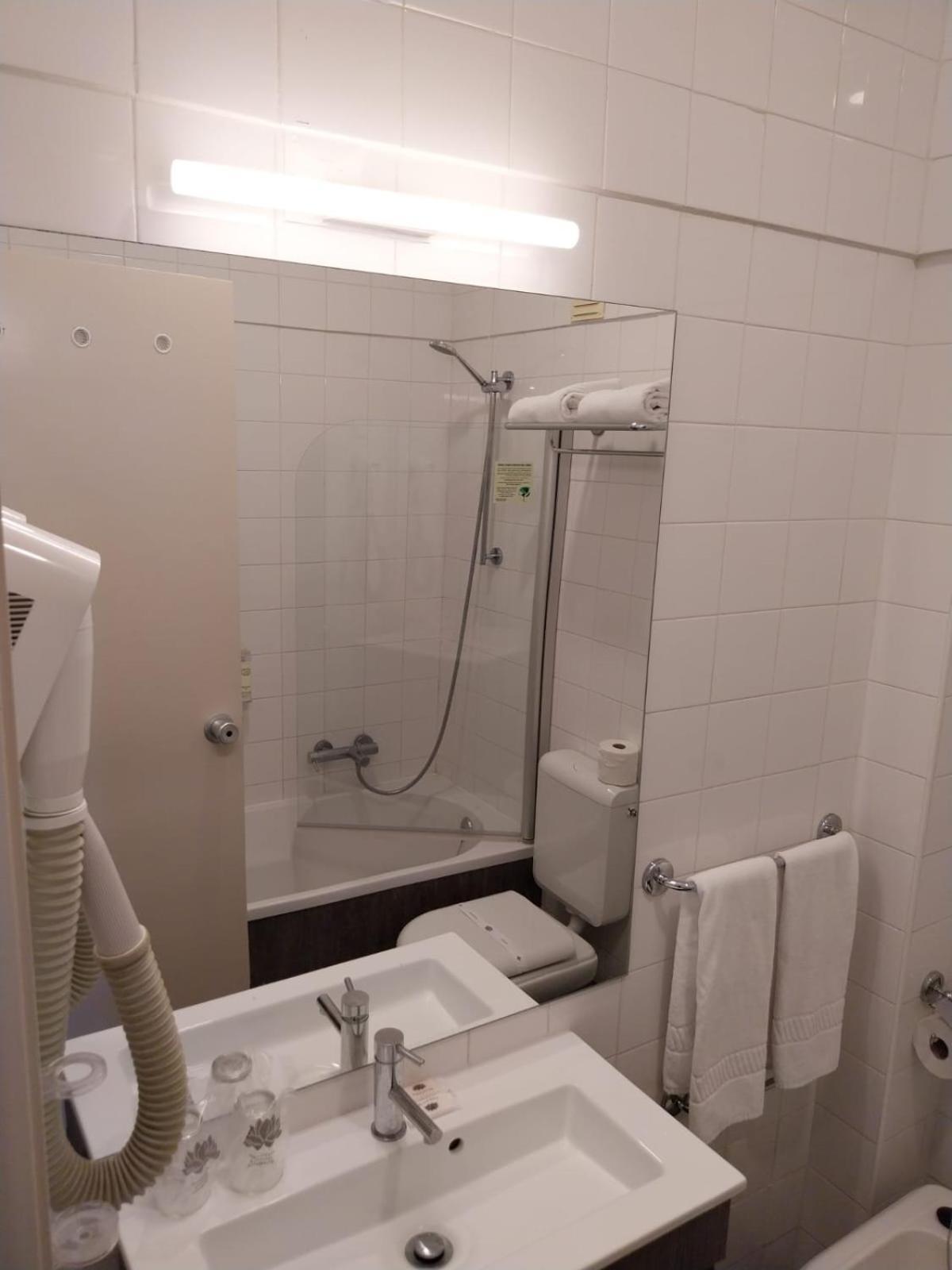 Double or Twin Room Extra Bed,1774432915:JPEG