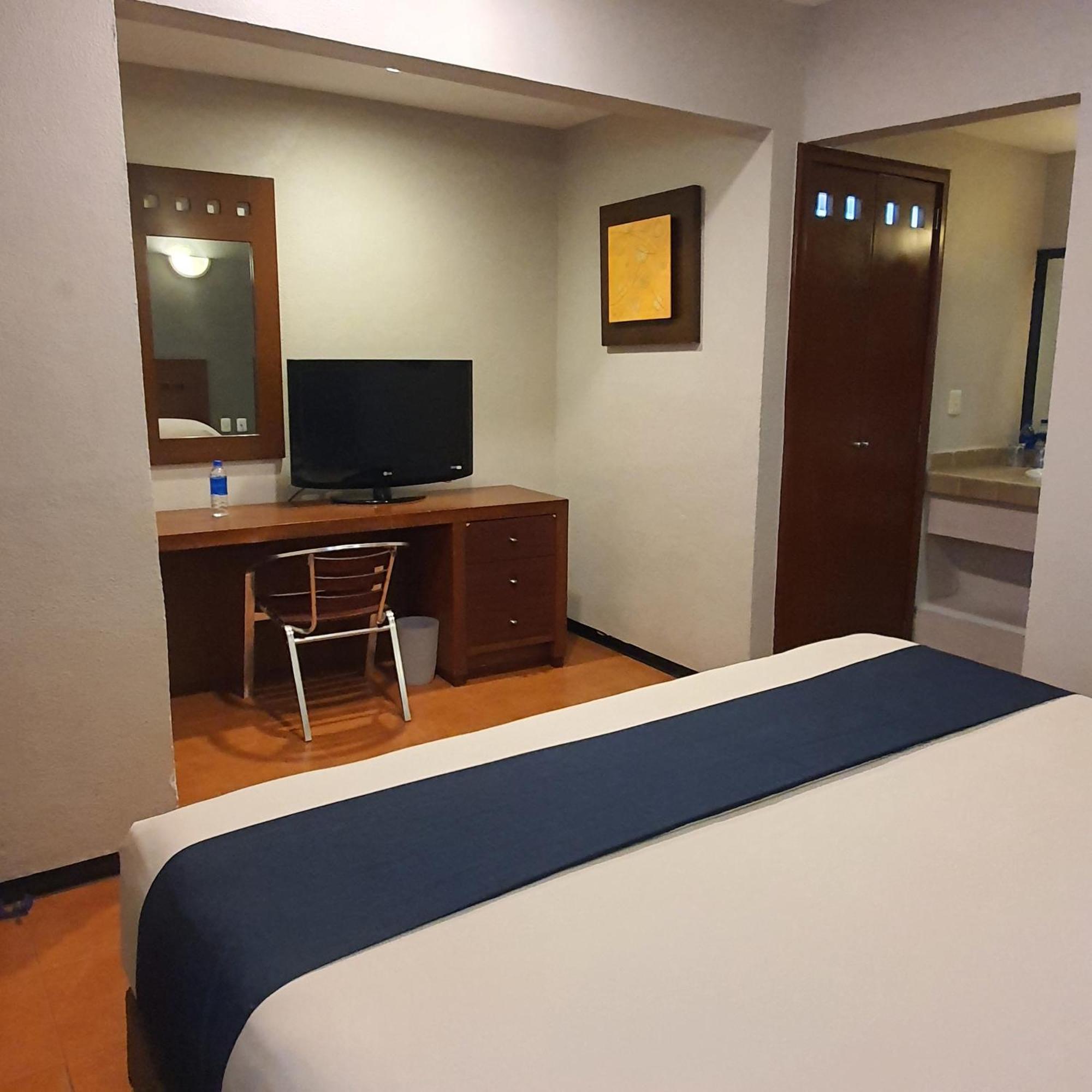 Budget Room