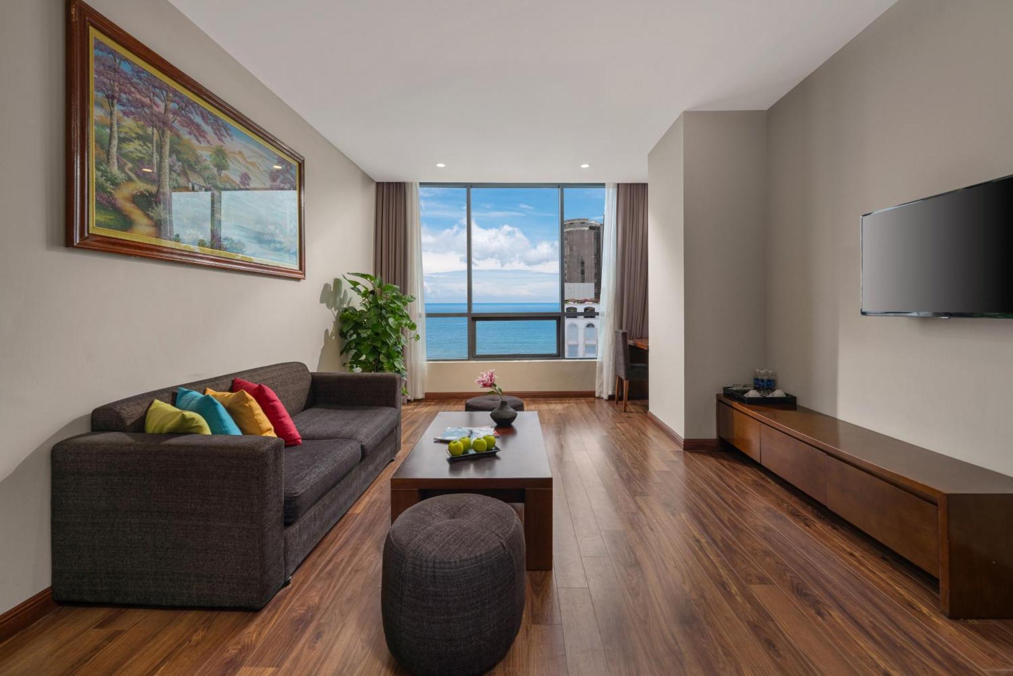 Grand Suite mit 2 Schlafzimmern und Meerblick