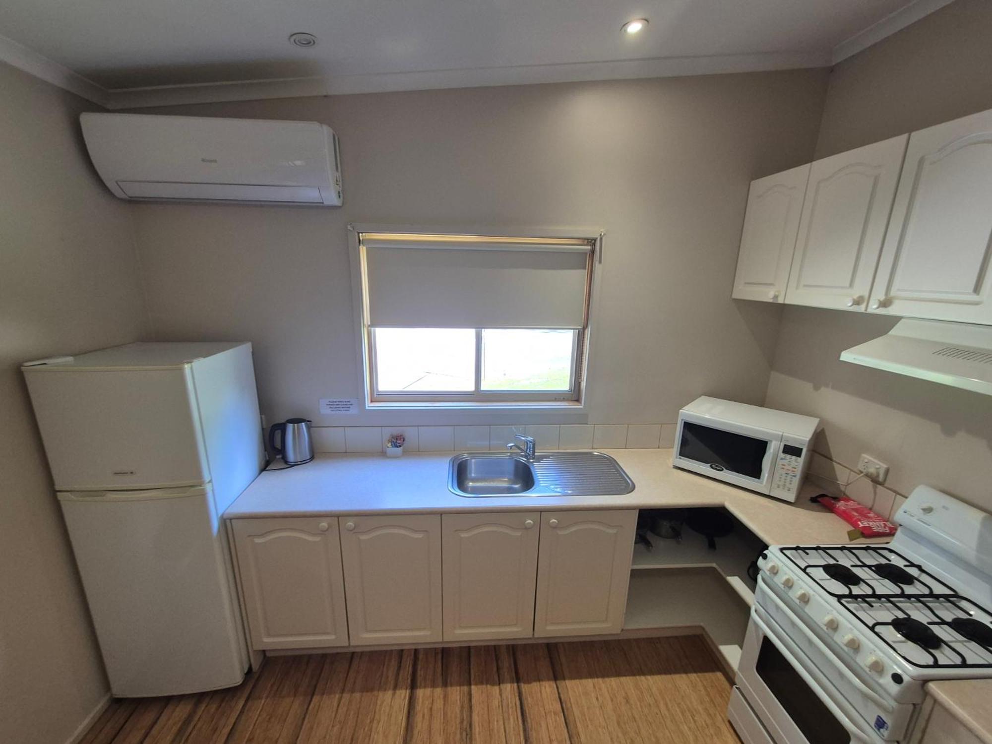Red Gum Cabin