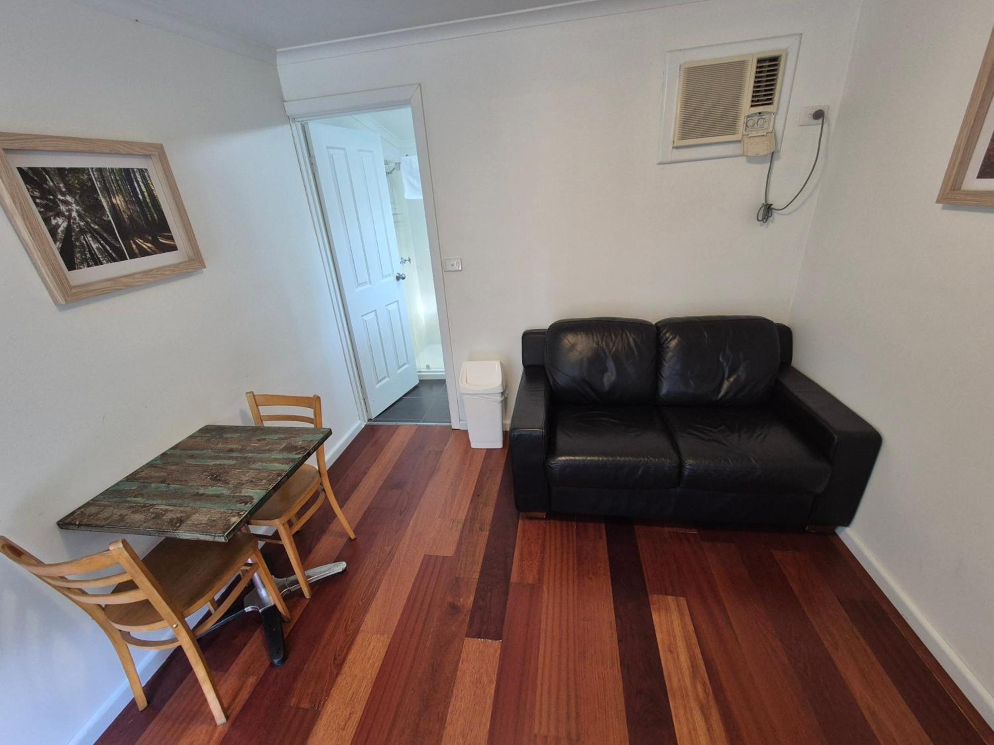 Coolabah Unit Pet Friendly