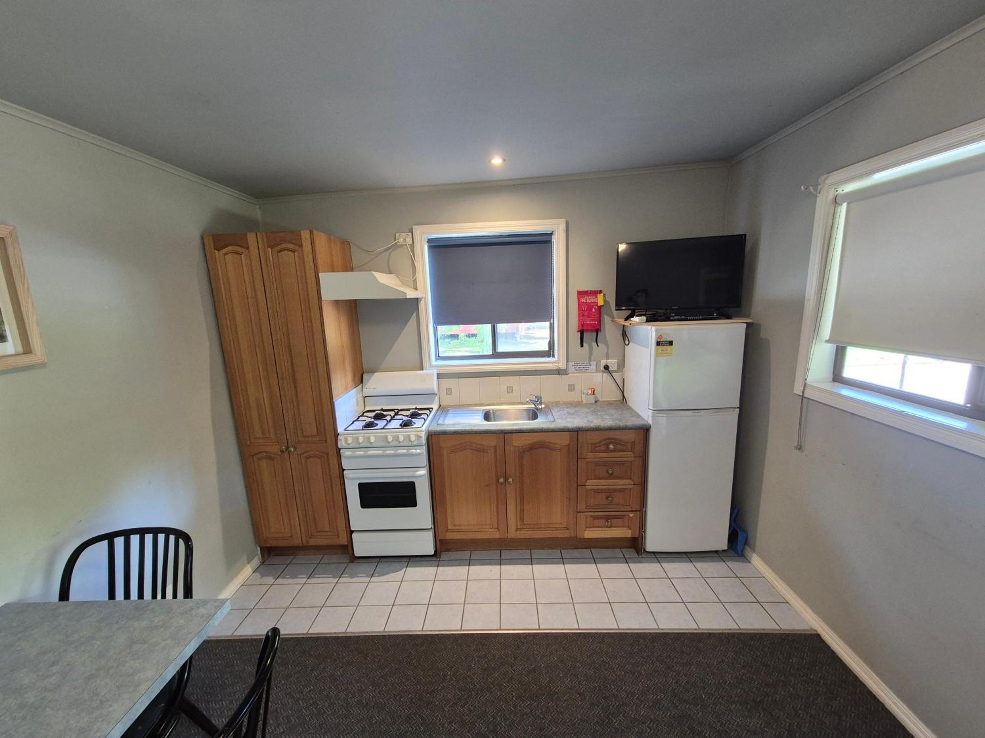Waratah Cabin