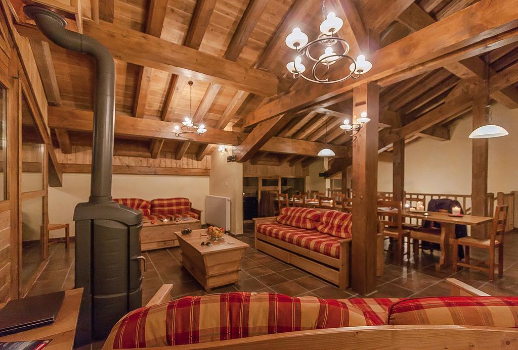 Seven-Bedroom Apartment Spa access,1588055783:JPEG
