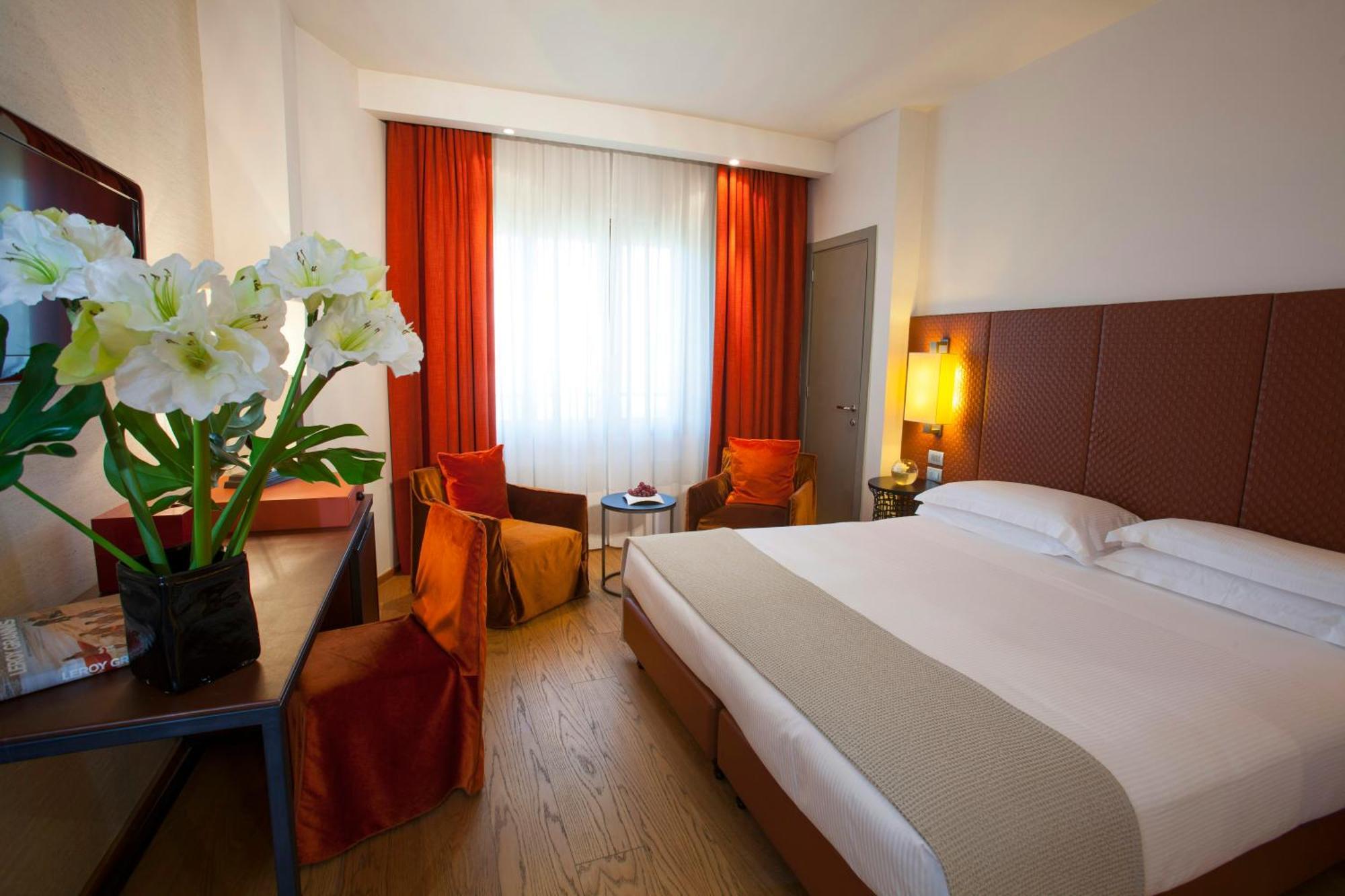 2 Doppelzimmer mit Verbindungstür