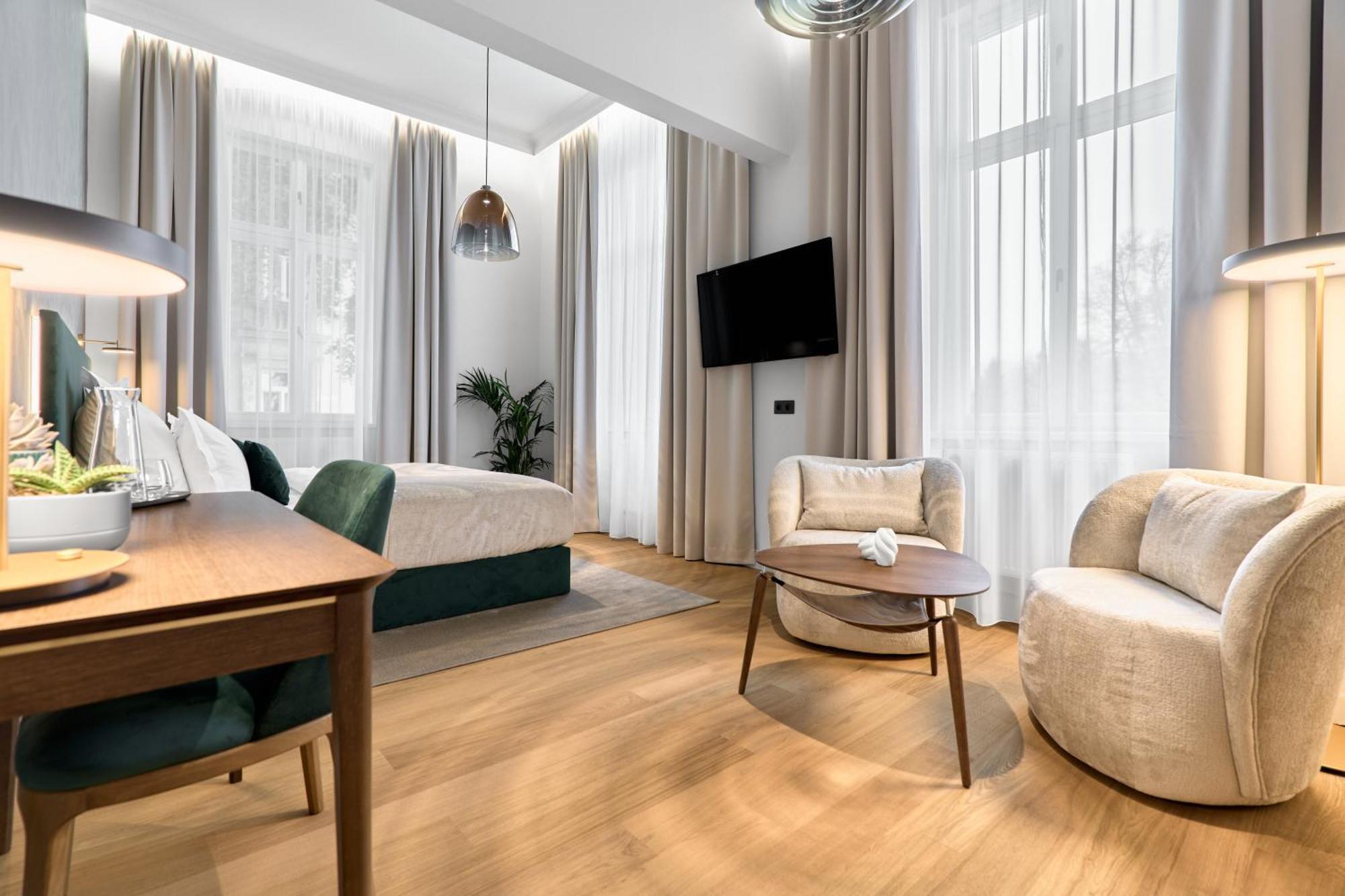Deluxe Doppel-/Zweibettzimmer