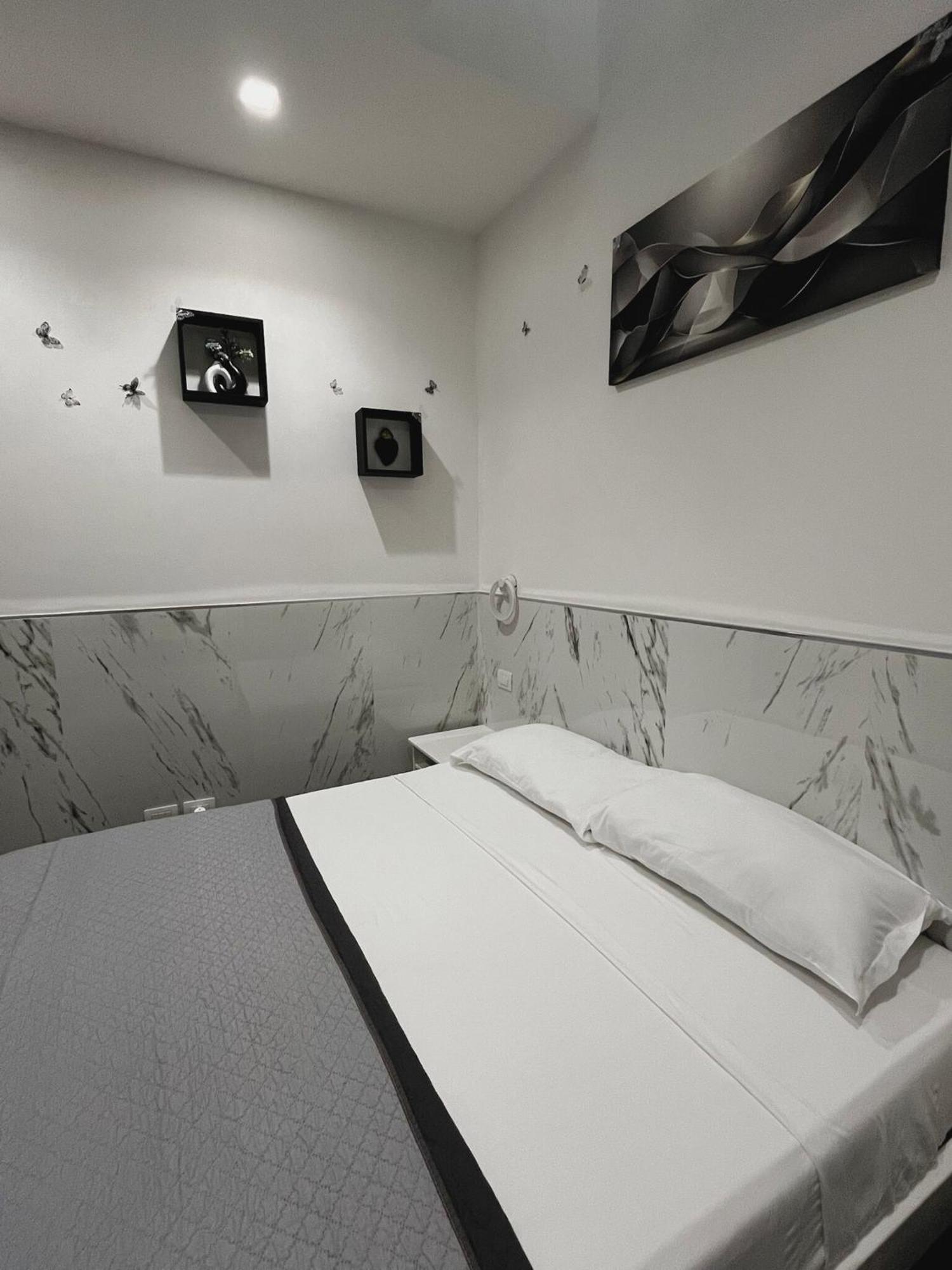 Standard Double Room,1733183679:JPEG