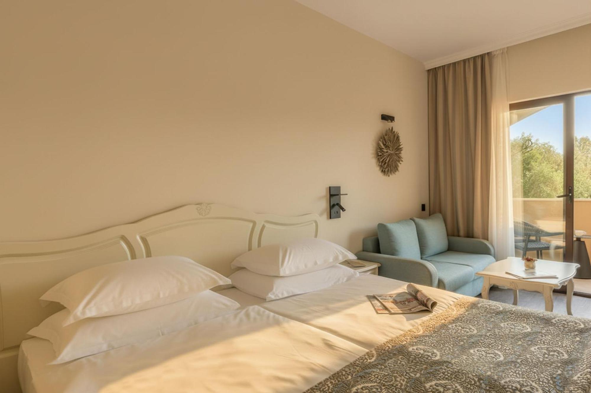 Double Room – Aquapark Beach Access