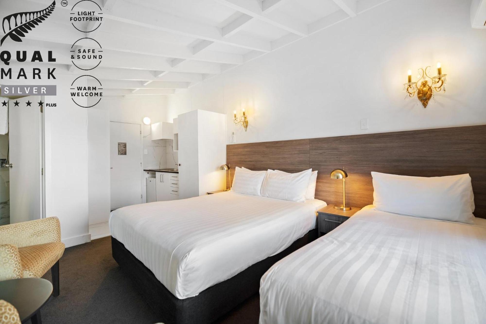 Studio Twin Room a Lake Mountain View