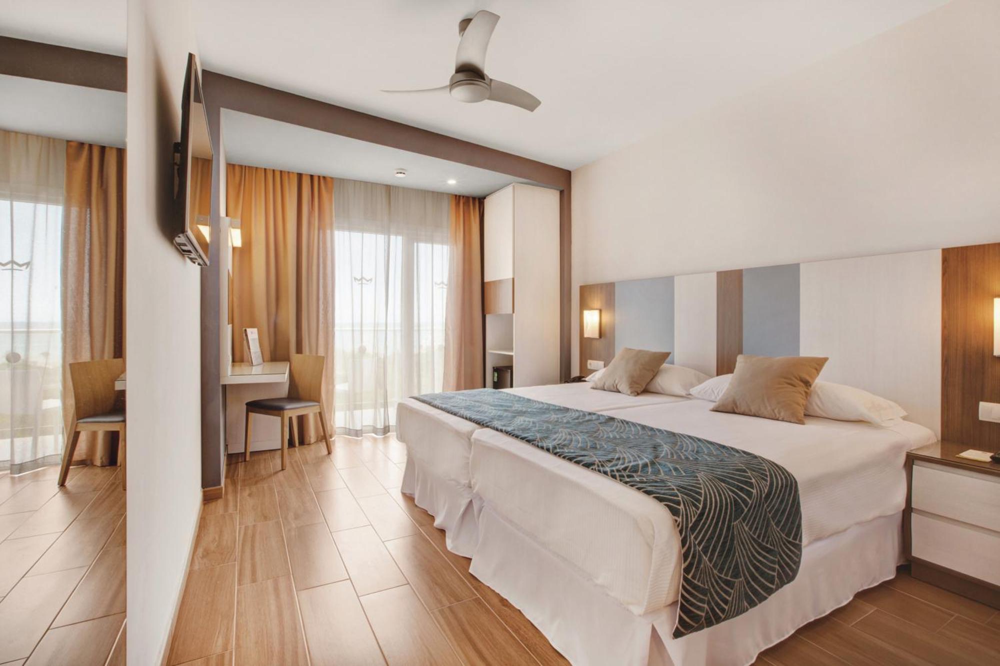 Double Room,1740678742:JPEG