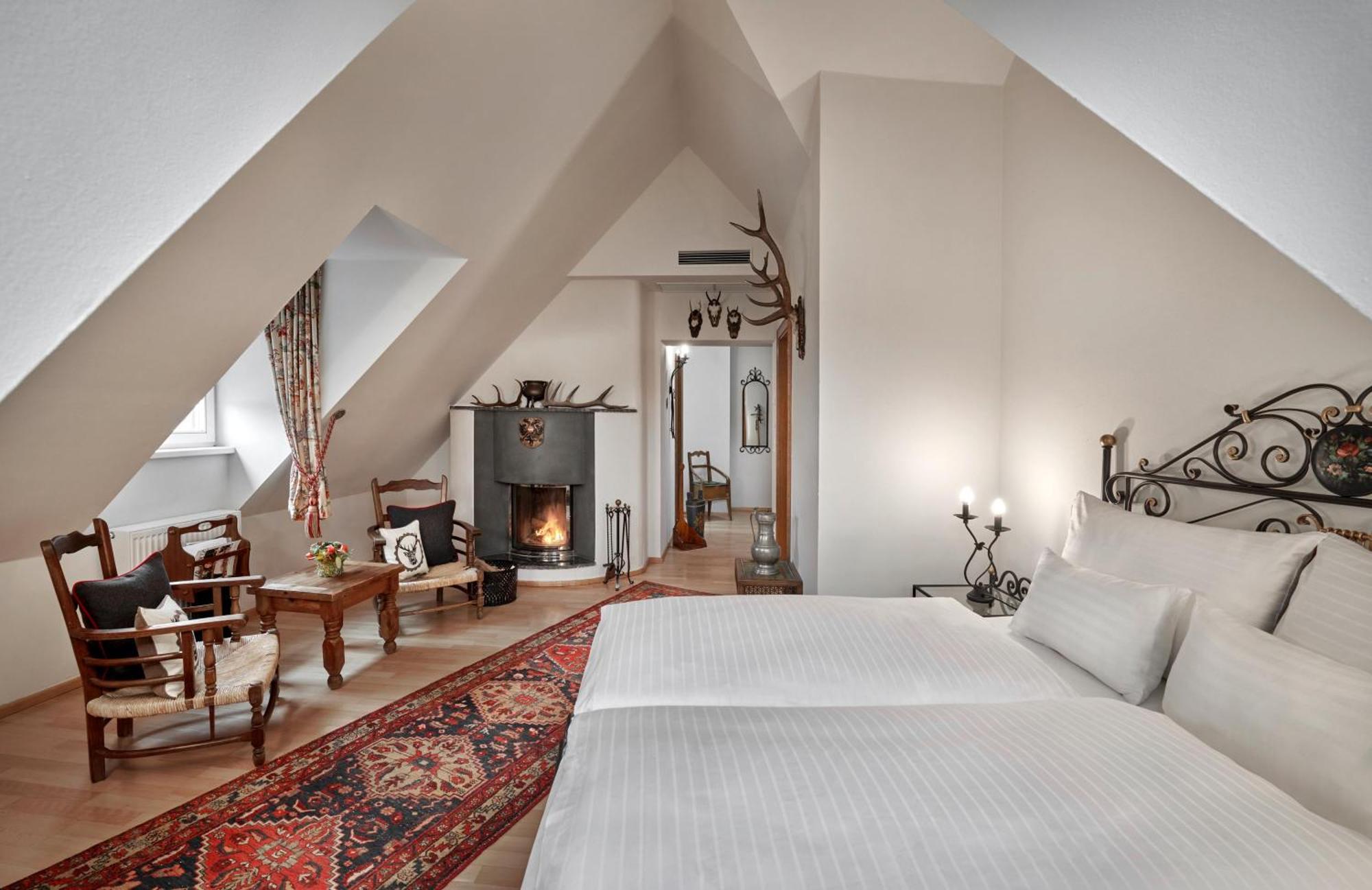 Deluxe Junior Suite