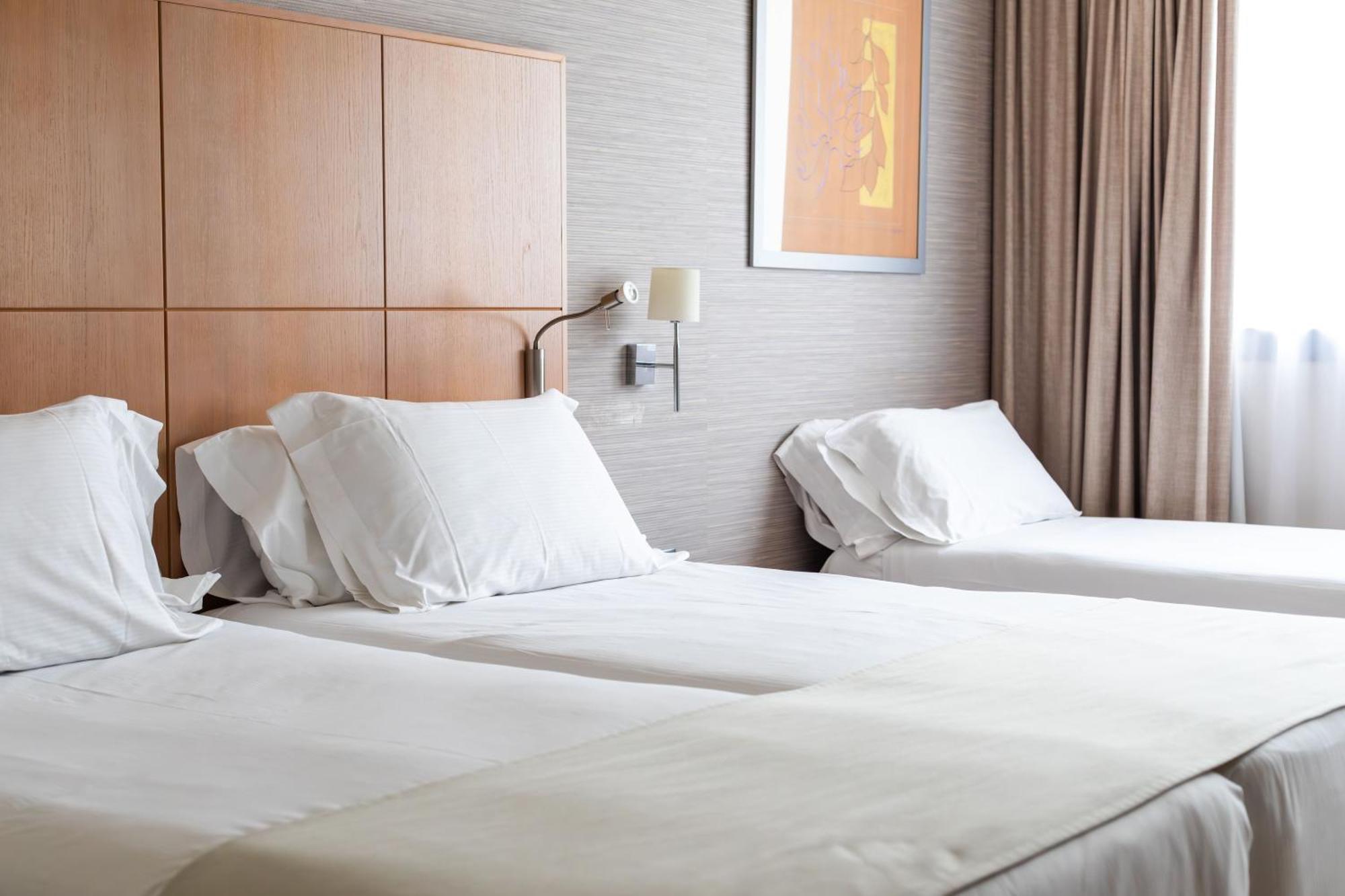Standard Triple Room,1742583451:JPEG