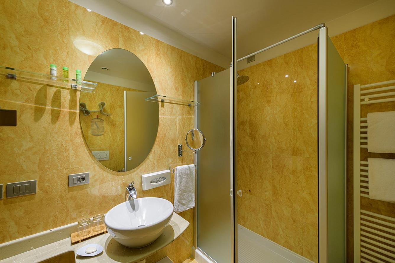 Elegance SPA Double Room,1742594941:JPEG